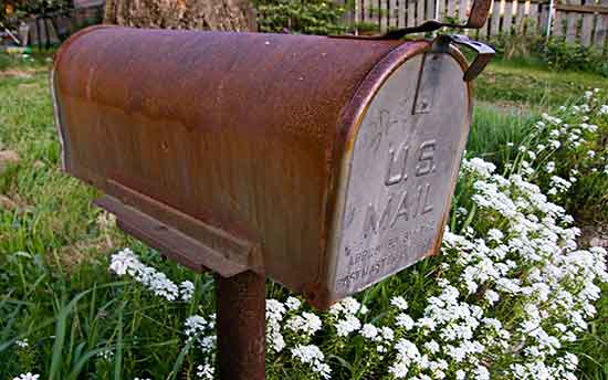 Mail box